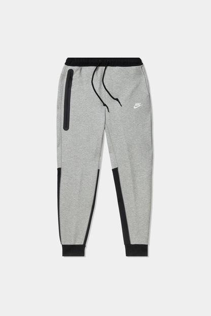 Yeni Tech Fleece Joggers