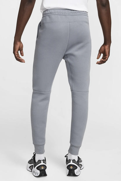 Yeni Tech Fleece Joggers